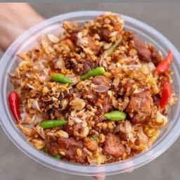 ข้าว สามชั้นทอดกระเทียม พริกสด