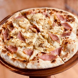 พิซซ่าคาโบนาร่า