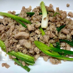 หมูสับผัดปลาเค็ม