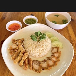 ข้าวมันส์-บ่อวิน