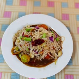 ตำขนมจีน