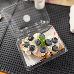 วิปครีม+บลูเบอร์รี่