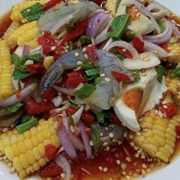 ยำข้าวโพดกุ้งสด