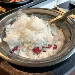 เมนู น้ำกะทิ(ถั่วแดง ถั่วเขียว ถั่วเหลือง บาเร่ ลูกเดือย แปะกีวย เฉาก๊วย สาคู วุ้นจืด แมงลัก)