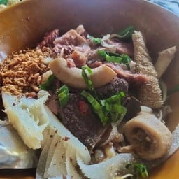 เกาเหลา แห้ง เนื้อ รวมเครื่องใน