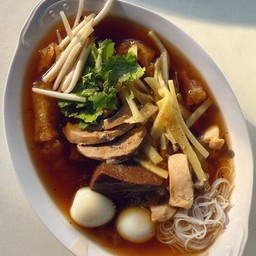 สี่แยกกระเพาะปลา