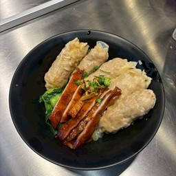 หลี หมูย่างเตาถ่าน ตลาดสดธนบุรี