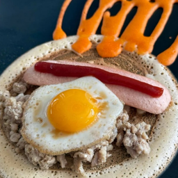 (เซ็ต 5 ชิ้น) โตเกียว หมูสับ+ไข่ดาว+ไส้กรอก (แม็กกี้+พริกไทย+ซอสมะเขือเทศ)