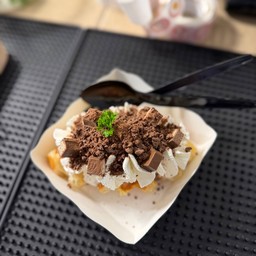 วิปครีม+โอวัลตินเฟลค+คิทแคท