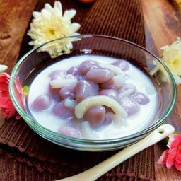 บัวลอยเผือกมะพร้าวอ่อน