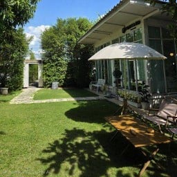 Phoyard (โพยาร์ด) บ้านสร้าง กาแฟ/เบเกอรี่