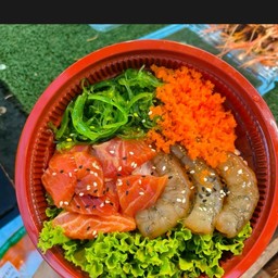 ข้าวหน้าทะเลรวม/ยำสาหร่าย