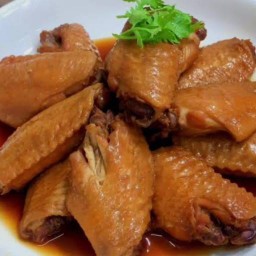 ไก่ต้มน้ำปลา บ้านน็อคดาวน์