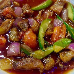 หมูกรอบผัดเปรี้ยวหวาน