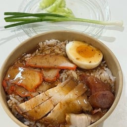 ทองสัมฤทธิ์ ข้าวหมูแดง หมูกรอบ   เพชรเกษม 63