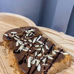 ปังปิ้งนูเทลล่า+อัลมอนด์