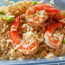 ตามสั่งนายจอนหมาล่าเสียบไม้