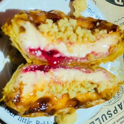 ทาร์ตไข่สตอเบอรี่ชีสเค้ก