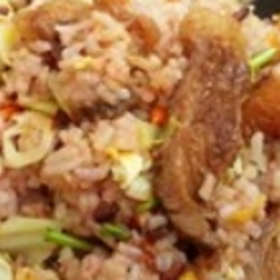 KH03.17 ข้าวผัดคอหมูย่าง 50 กรัม ใส่ไข่ 2 ฟองแล้ว