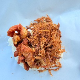 ข้าวเหนียวไก่ทอด+หมูฝอย