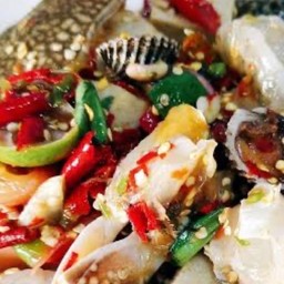 ตำเหลาปูม้ากุ้งสดหอยแครง