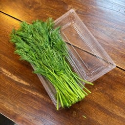 ผักชีลาว