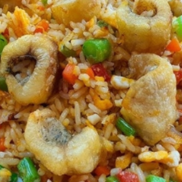 KH03.22 ข้าวผัดปลาปลานิลแดดเดียวทอดแล้ว 50 กรัม ใส่ไข่ 2 ฟองแล้ว