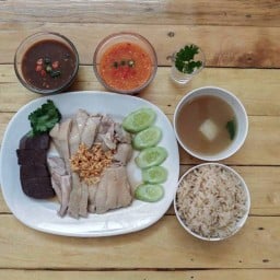 ข้าวมันไก่ปากมัน