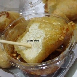 ขนมทอด 5 บาท ตลาดพุงกาง