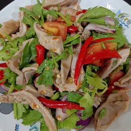 ยำกระเพาะหมู
