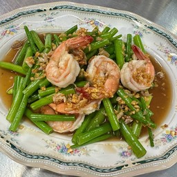 ผัดดอกหอมใส่กุ้ง (กับข้าว)