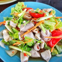 ยำไส้ตัน