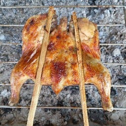 ไก่ย่างวิเชียรบุรี (ต้นตำรับ)