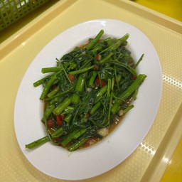 ผัดผักบุ้ง