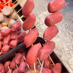 ไส้กรอกแดงในตำนาน