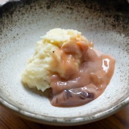 Salted squid & Potato salad(Siokara potato salad)