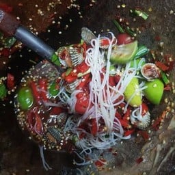 ตำขนมจีนหอยแครง