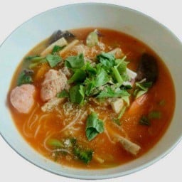 ก๋วยจั๊บญวนต้มยำ ข้าวมันไก่หน้าล้น ซีเจ ซอยเป๊ปซี่