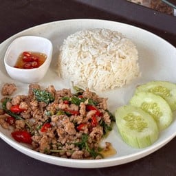 ข้าวกระเพราหมูสับ