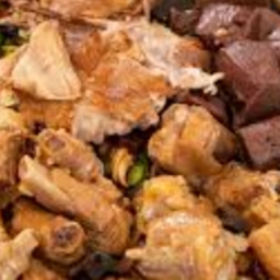 /KD09  กึ่งบุฟเฟ่ต์ ก๋วยเตี๋ยวไก่ตุ๋นมะระ (ใส่ไก่ตุ๋น/ข้อไก่ตุ๋น/เลือดไก่ รวม 150 แล้ว)