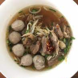 /KD13 เกาเหลาเนื้อวัวตุ๋น 50 กรัม และ ลูกชิ้นเนื้อวัวแชมป์ 5 ลูก