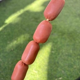 ไส้กรอกแดง