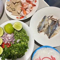 ยำขนมจีน by คนกันเอง