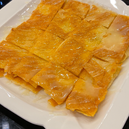 โรตีบางกรอบ ราดนมข้น