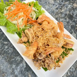 ทะเลกระเทียม/กับข้าว