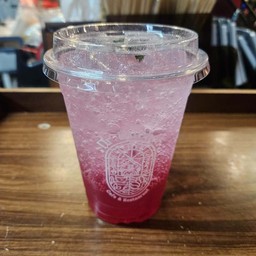 แดงมะนาวโซดา