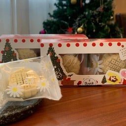 Set คุกกี้ทาร์ตสับปะรด 4 ชิ้น