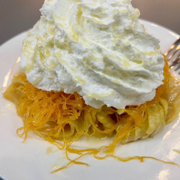 โรตีหนานุ่ม วิป ฝอยทอง