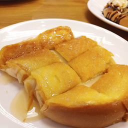 ขนมปังเนย นมข้น