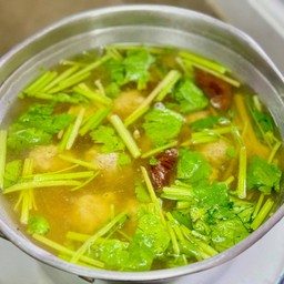 ต้มจืดเกี๊ยมบ๊วยหมูสับ (หม้อไฟ)
